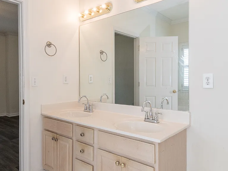 1322 Deer Trail Rd — Photo 14