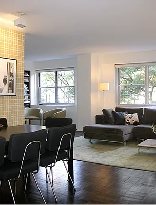 Sold by Beth Chase Real Estate | media 32