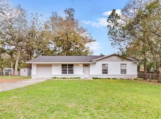 825 S Pearl St, Deland, FL 32720