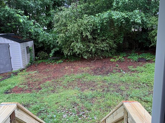 5th image of 105 River Oaks Dr