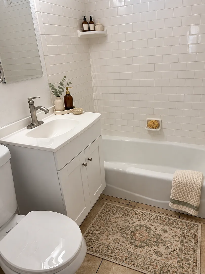 10026 River Street — Photo 4