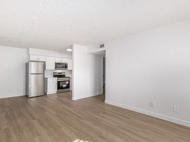 2623 E Greenway Rd #Phoenix 85032 — Photo 8