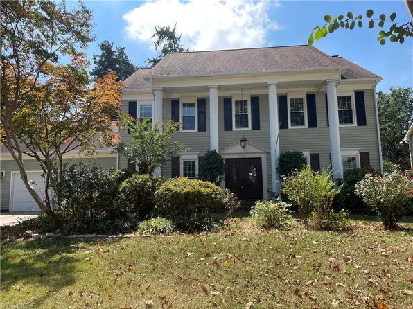 2201 Porsha Ln, High Point, NC 27265