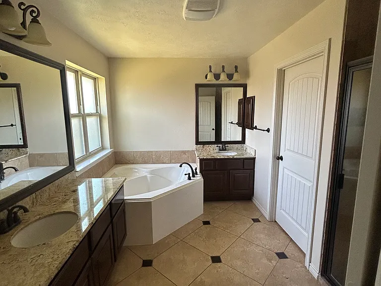 922 Dove Run Trl — Photo 13