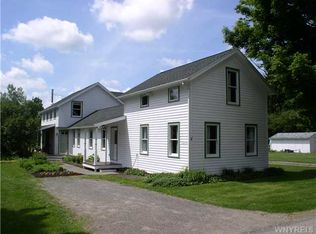 12659 W Schutt Rd, Alden, NY 14030