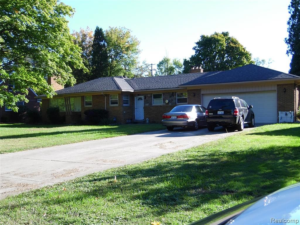 17320 Delaware Ave Redford Mi 48240 Zillow