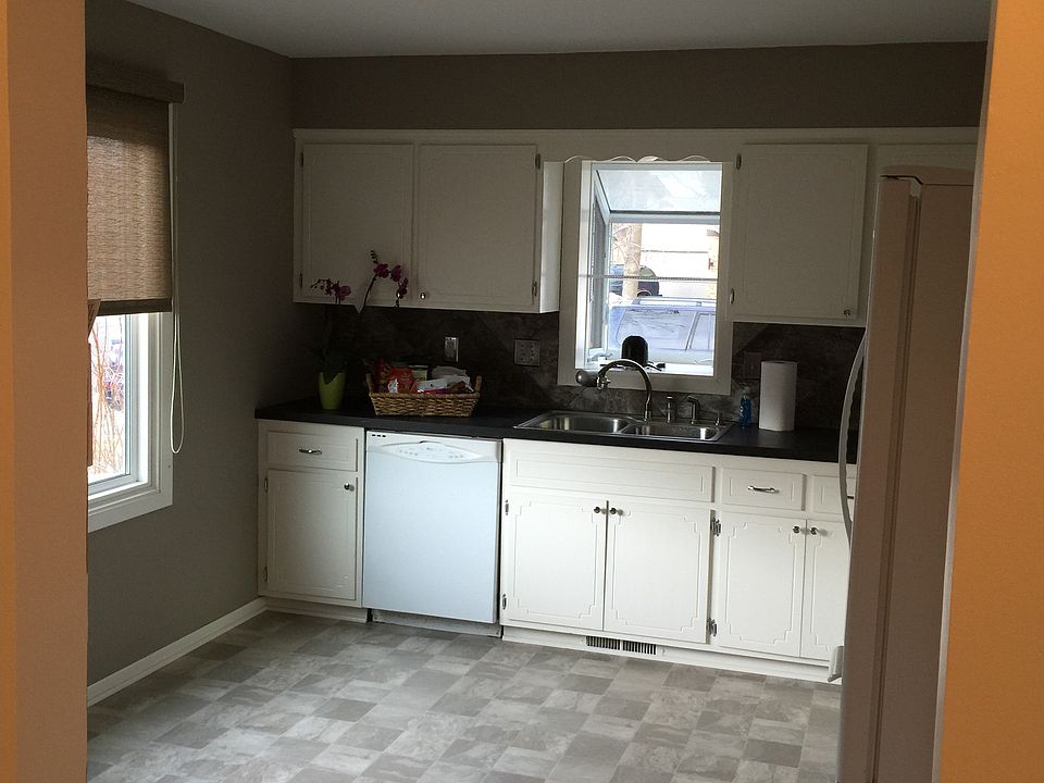 1st image of 6800 Candlewood Cir N