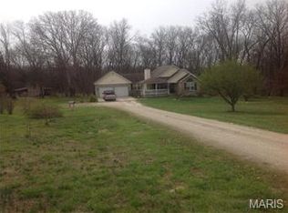 1122 Ebenezer Rd, Leslie, MO 63056