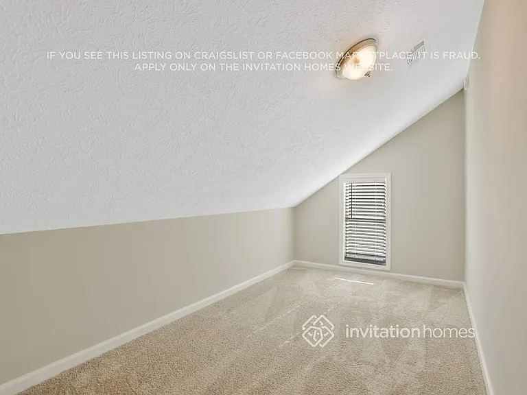 1136 Norfolk Dr NW — Photo 11
