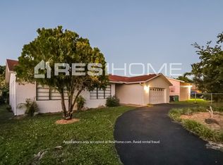 10381 SW 168th St, Miami, FL 33157