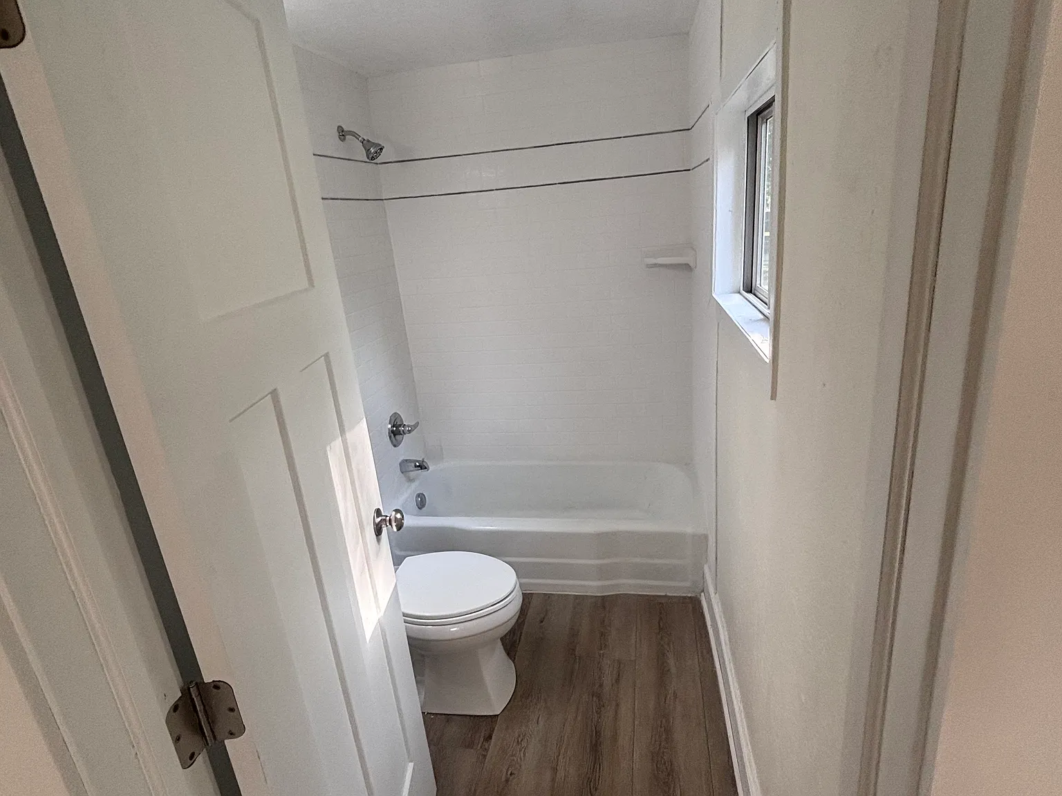2 bed, 712 sqft, $1,300 — Photo 4