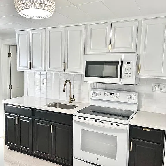 905 Jersey Ave #1 — Photo 2