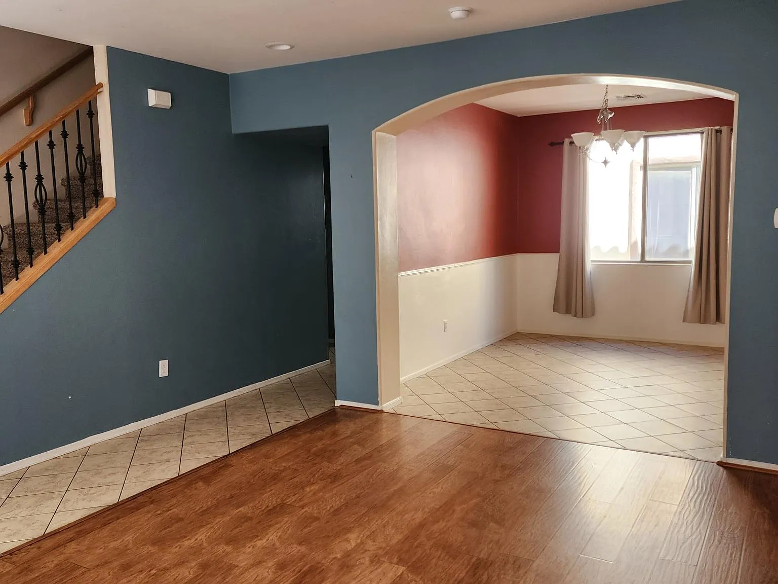 5 bed, 3.5 bath, 2350 sqft, $2,195 — Photo 3