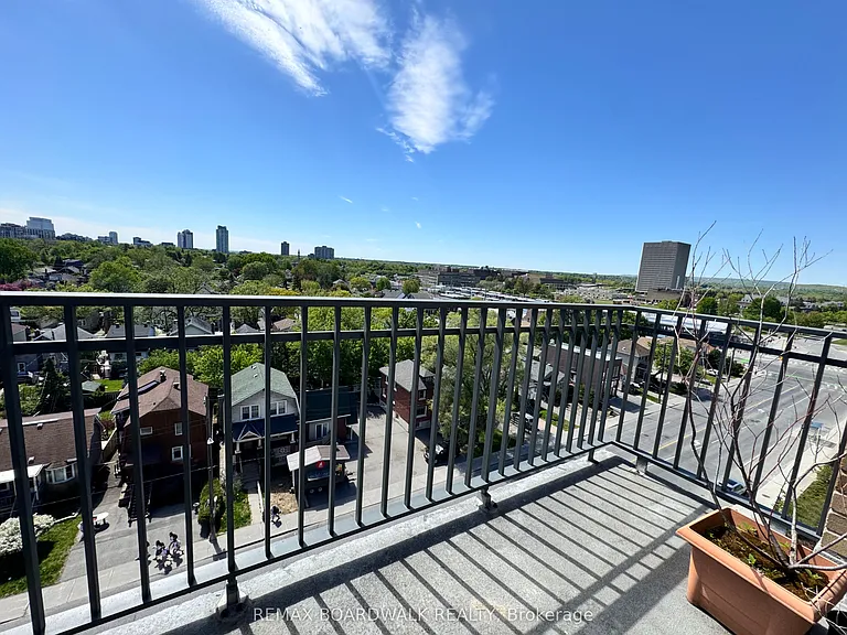 35 Holland Ave #907 — Photo 21