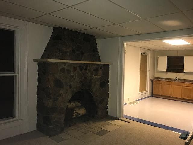 1st image of 4302 Lakeside Dr APT 1