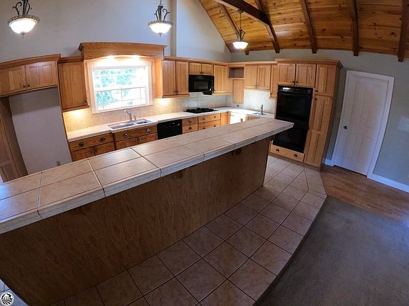 5th image of 20715 Ponderosa Way