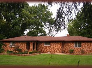 6376 Nollar Rd, Whitmore Lake, MI 48189