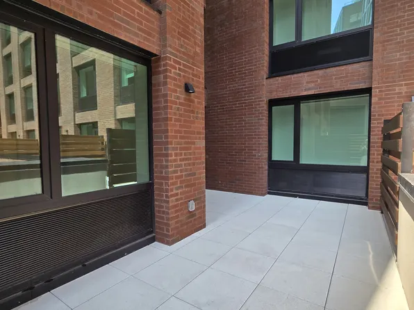 2-33 50th Avenue image 3 of 14