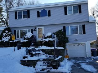 10 Elizabeth St, North Grafton, MA 01536