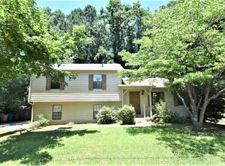 212 Robbie Ln SW, Marietta, GA 30060