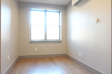 Rented by Rennit Inc.