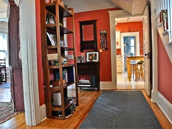 Hallway from front door v