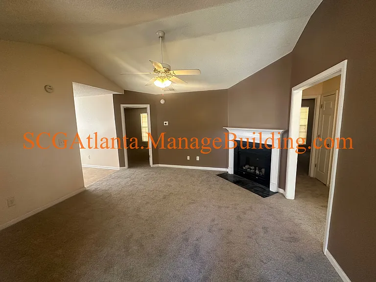 152 Willow Springs Ln — Photo 5