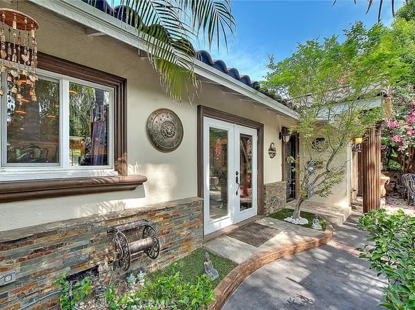 17419 Cohasset St, Van Nuys, CA 91406