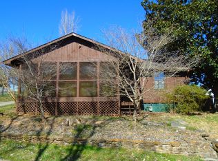 449 Goans Ave, Clinton, TN 37716