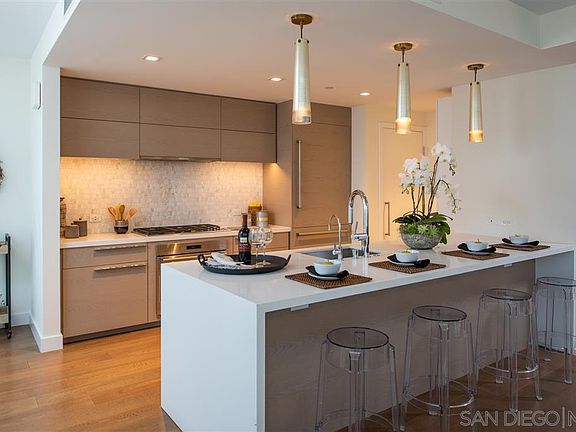 5th image of 888 W E St Unit 804