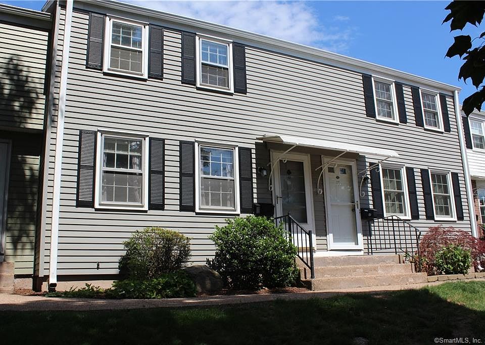 1st image of 19 Gayfeather Ln #19
