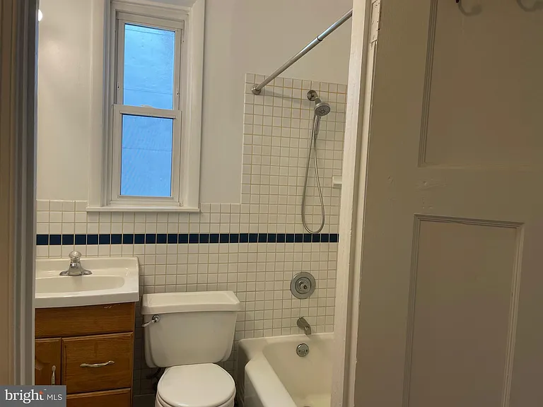 440 Elrino St #2 — Photo 6