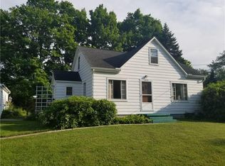 2851 Hershey Rd, Erie, PA 16506