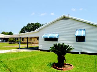 112 Wolf St, Raceland, LA 70394