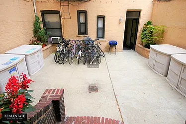 Rented by ZealEstate Group Inc