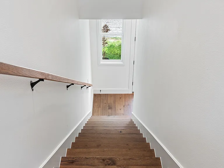 2609 Willow St #2 — Photo 16