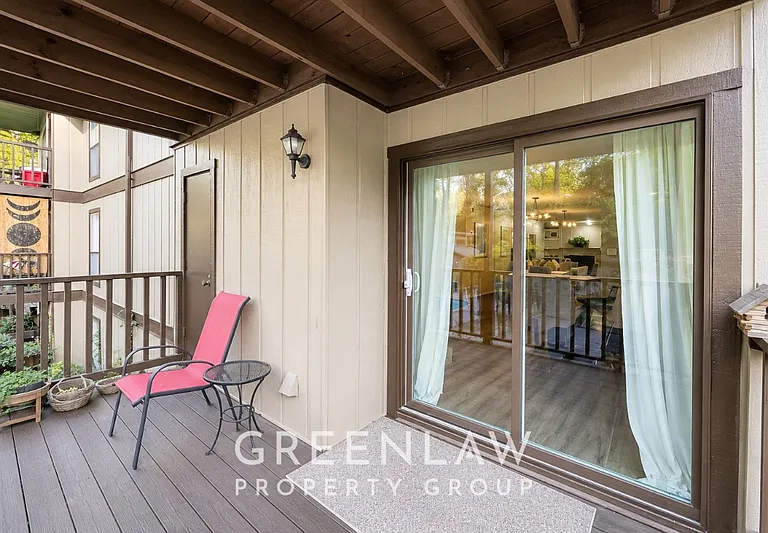 3885 Cedar Cir — Photo 17