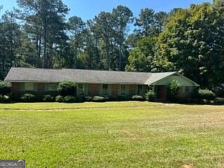 3rd image of 1920 Goode Rd