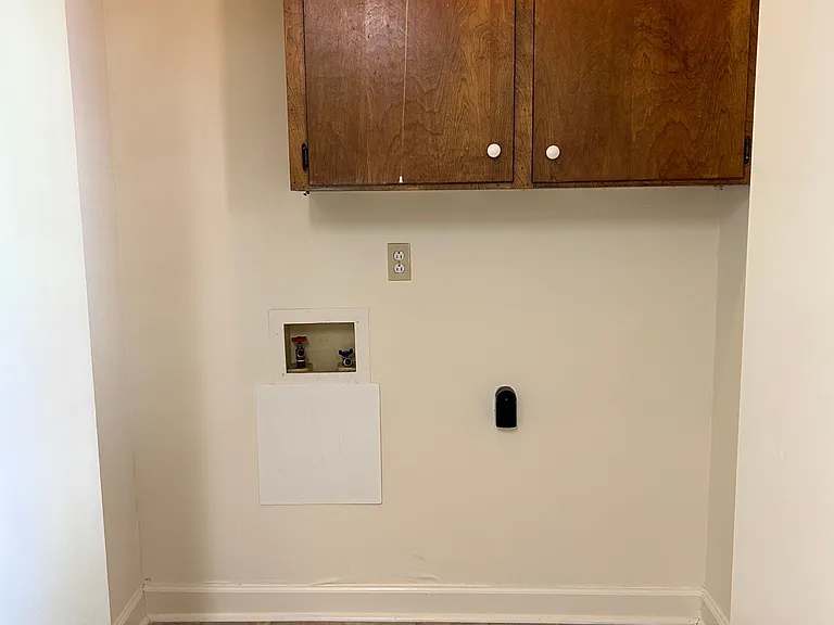 107 Rainbow Cir #9 — Photo 9