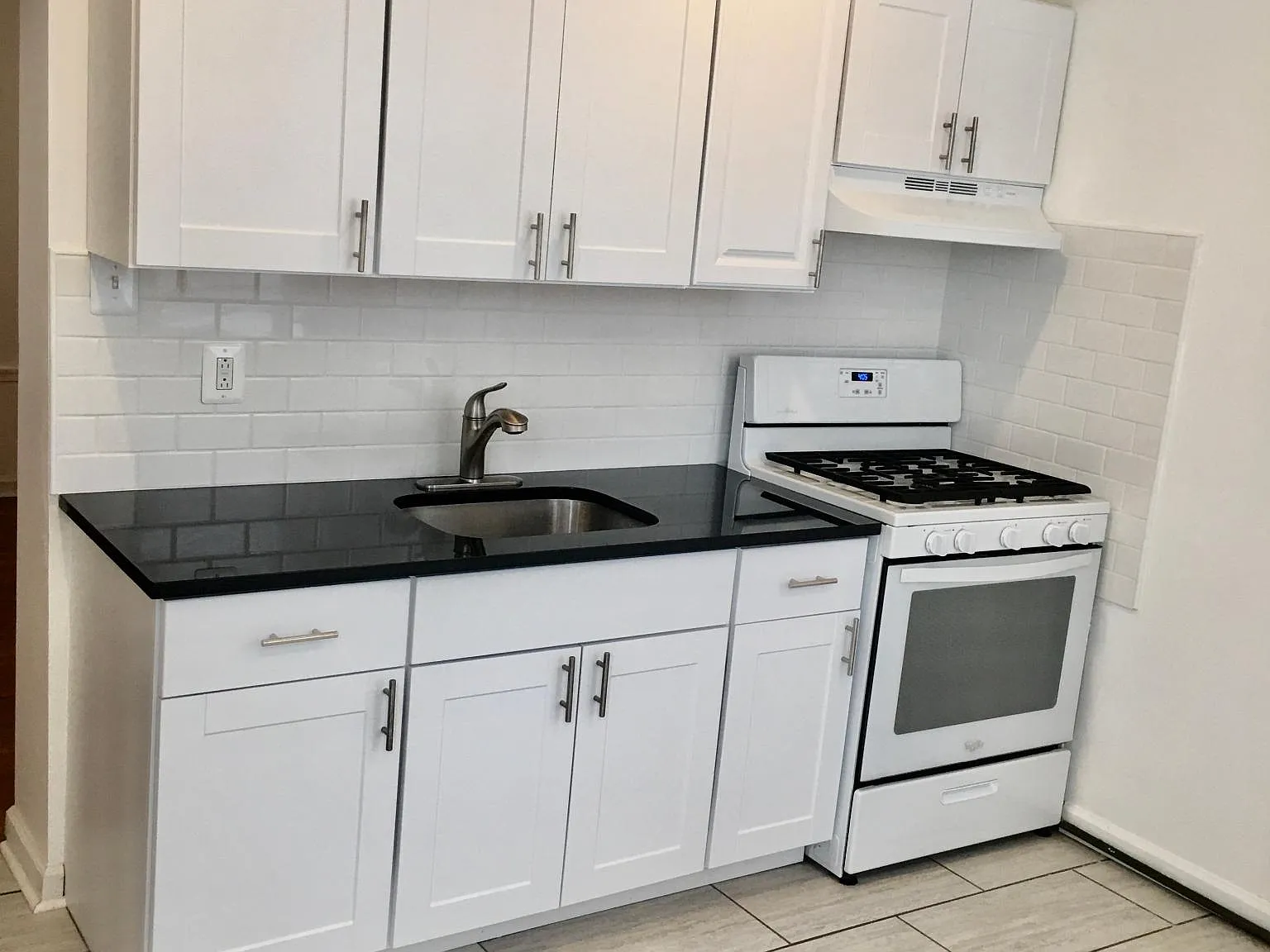 2 bed, $1,450 — Photo 4