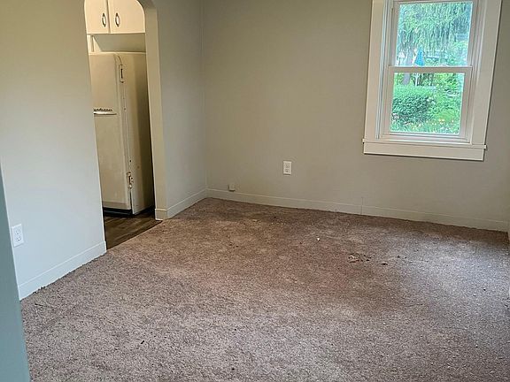 2nd image of 12 White St #3