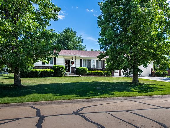 Mature Trees in Front Yard