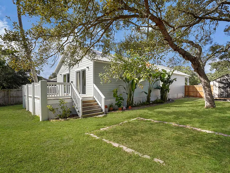 231 Majorca Rd — Photo 22