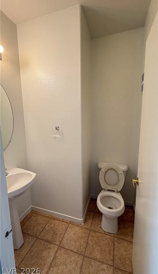 8725 W Flamingo Rd — Photo 4