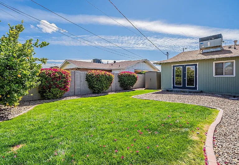 8654 E Windsor Ave — Photo 48