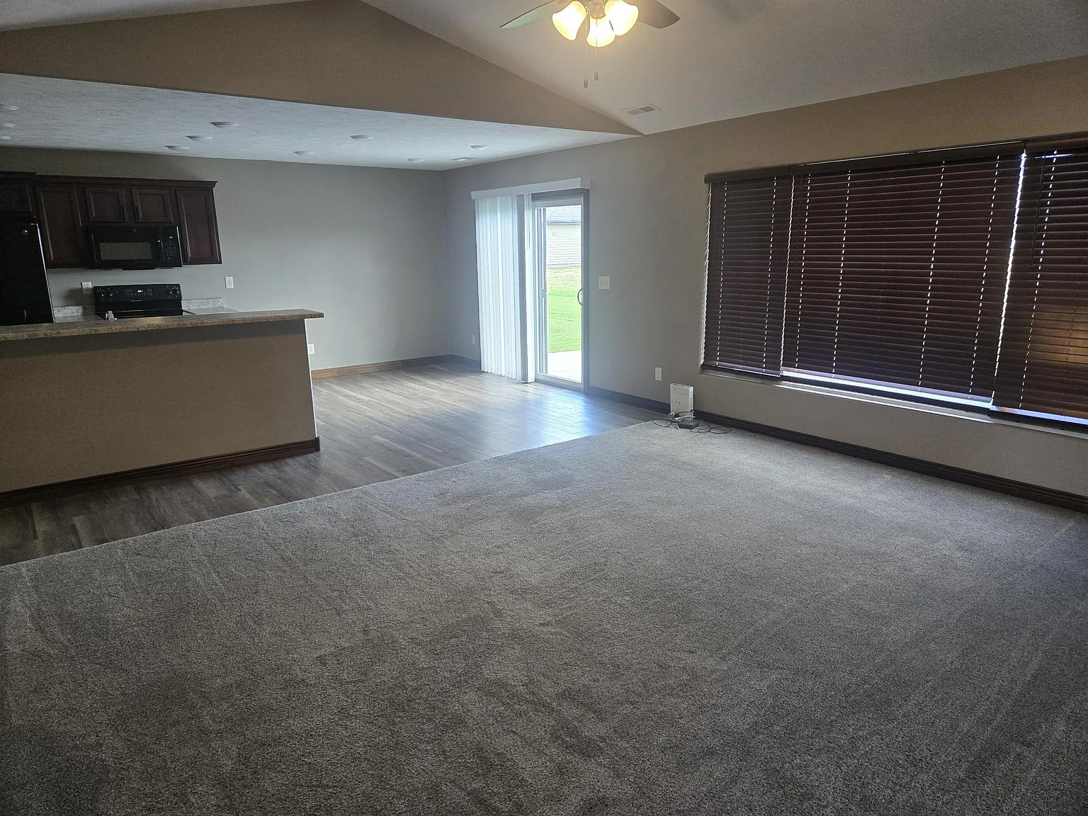 2 bed, $1,700 — Photo 2