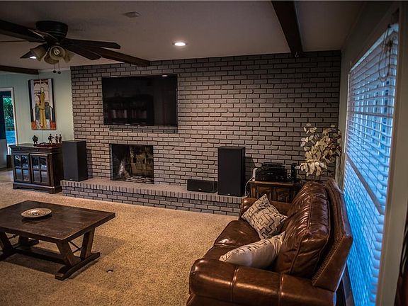 3rd image of 1422 Tatum Dr