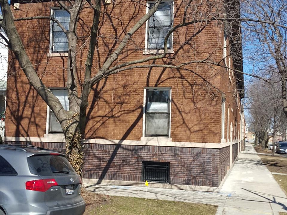 1st image of 5302 N Winchester Ave #A