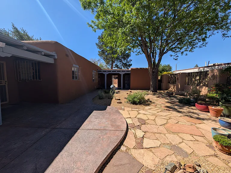 8215 San Juan Rd NE — Photo 20