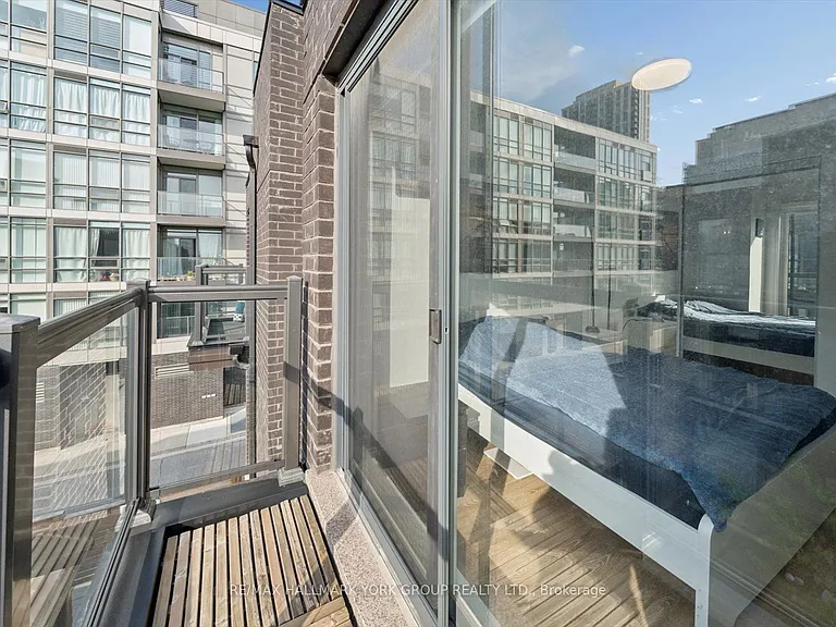 24 Fieldway Rd #16 — Photo 18